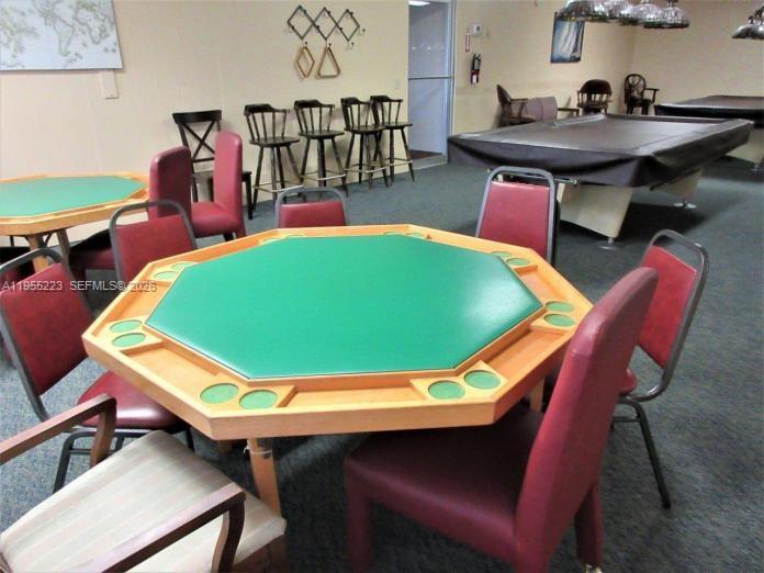 PALM BEACH LEISUREVILLE R - Residential