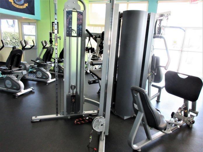 PALM BEACH LEISUREVILLE R - Residential