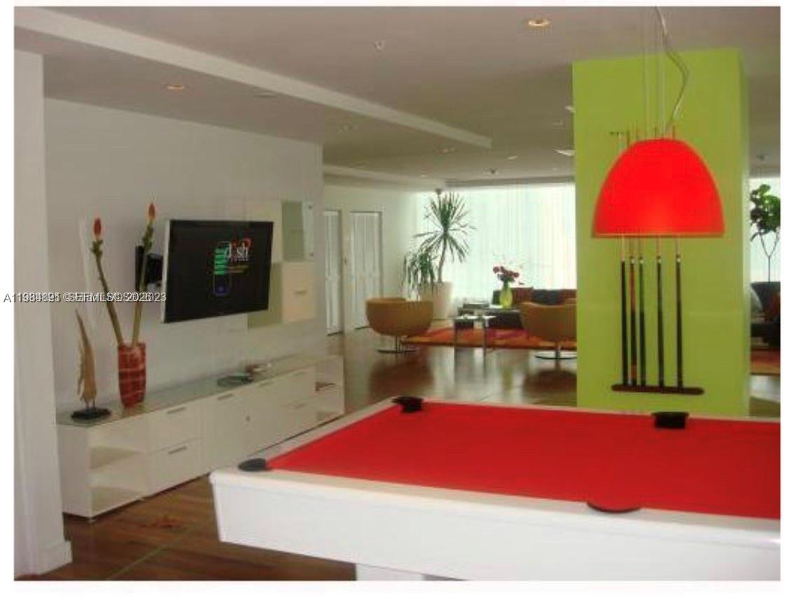 THE LOFT DOWNTOWN II COND - Residential Lease