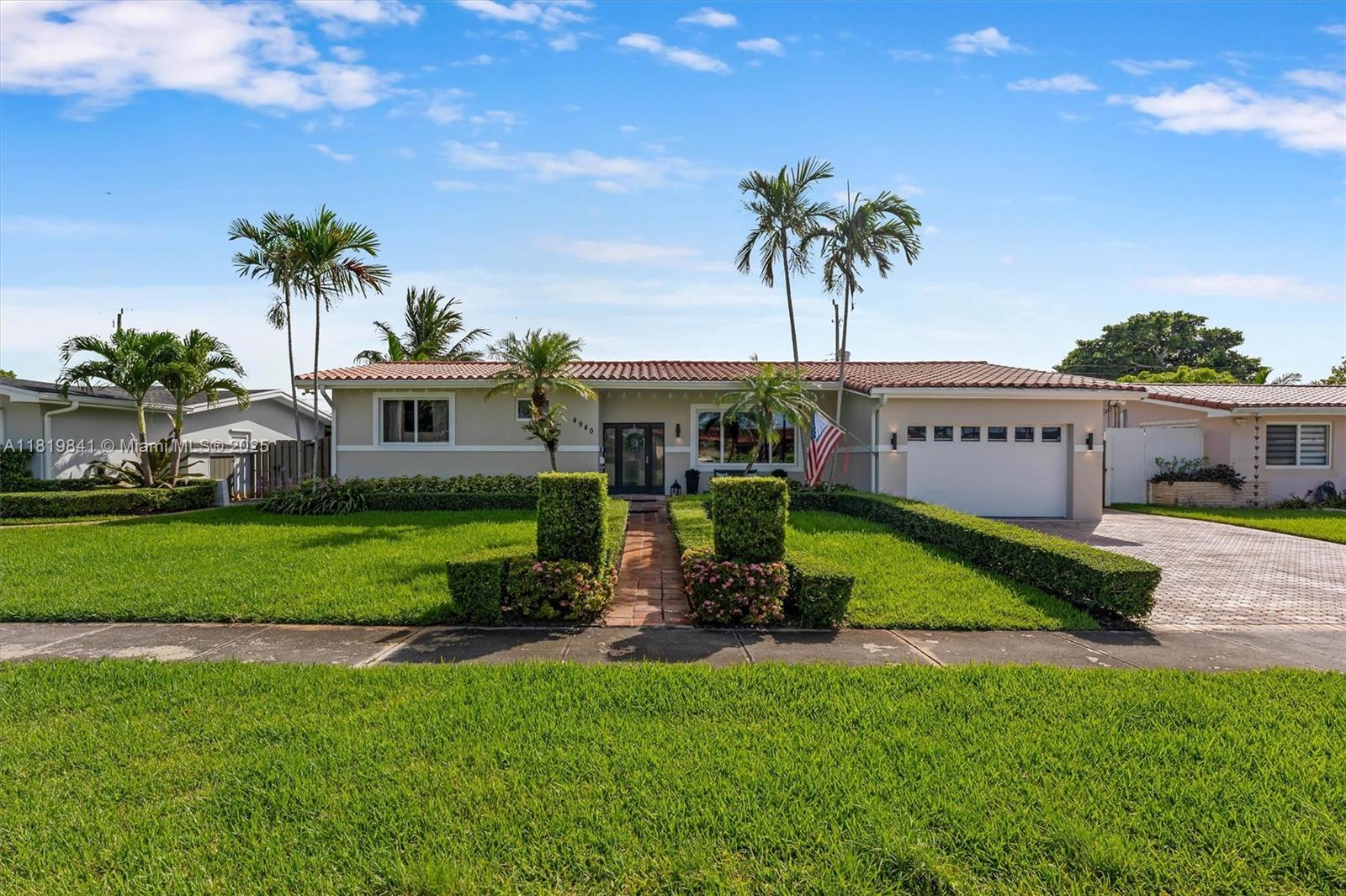 Property for Sale at 4940 Sw 90th Ct, Miami, Broward County, Florida - Bedrooms: 3 
Bathrooms: 3  - $985,000