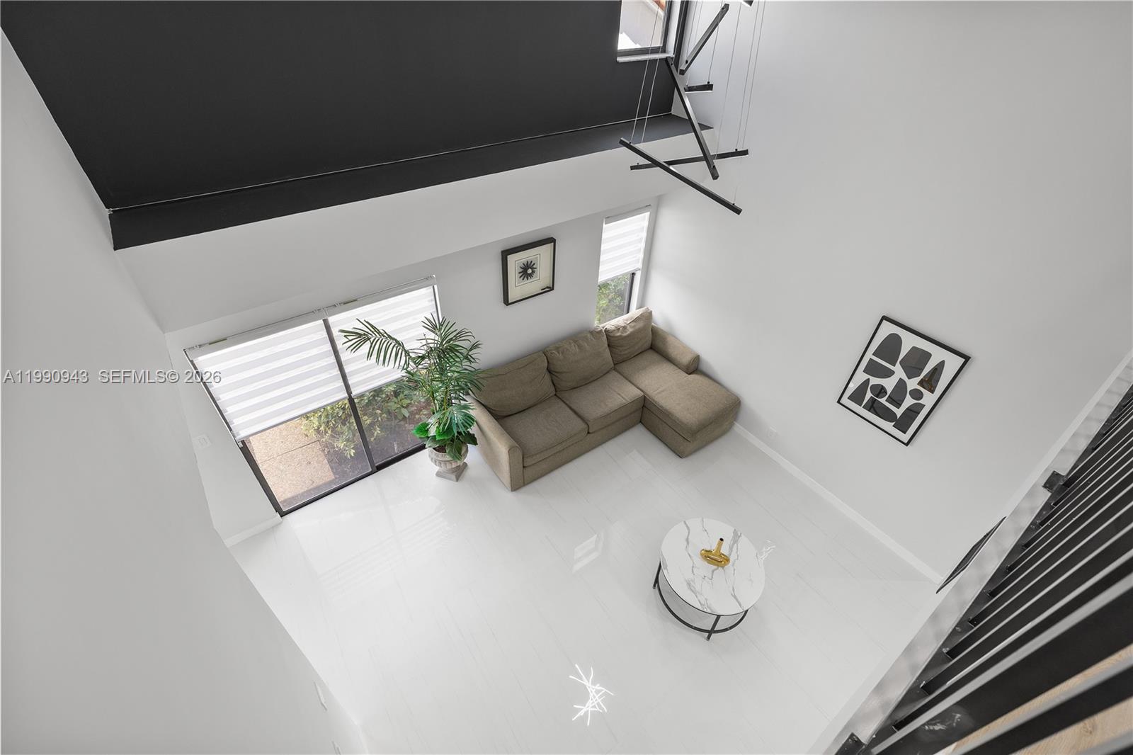 WIMBLEDON VILLAS OF VIA V - Residential