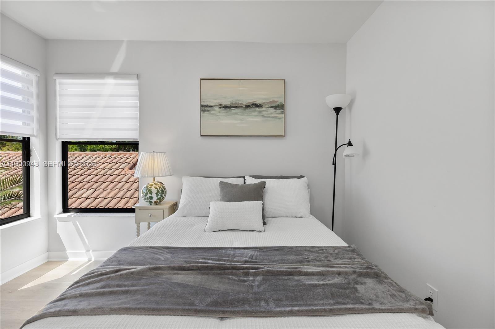 WIMBLEDON VILLAS OF VIA V - Residential