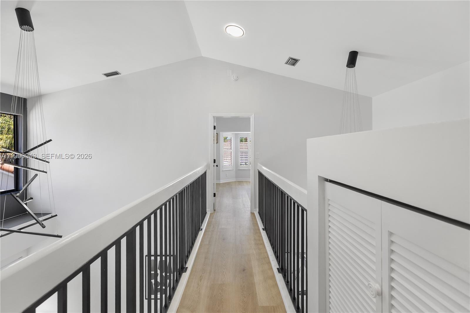 WIMBLEDON VILLAS OF VIA V - Residential