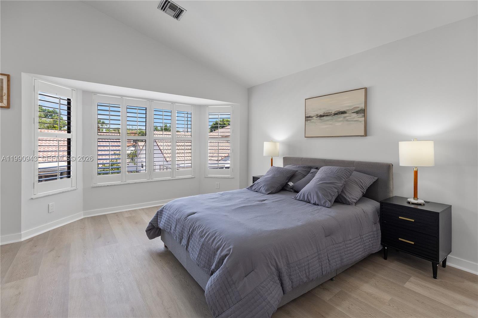 WIMBLEDON VILLAS OF VIA V - Residential