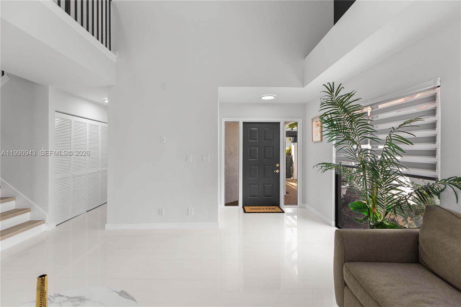 WIMBLEDON VILLAS OF VIA V - Residential