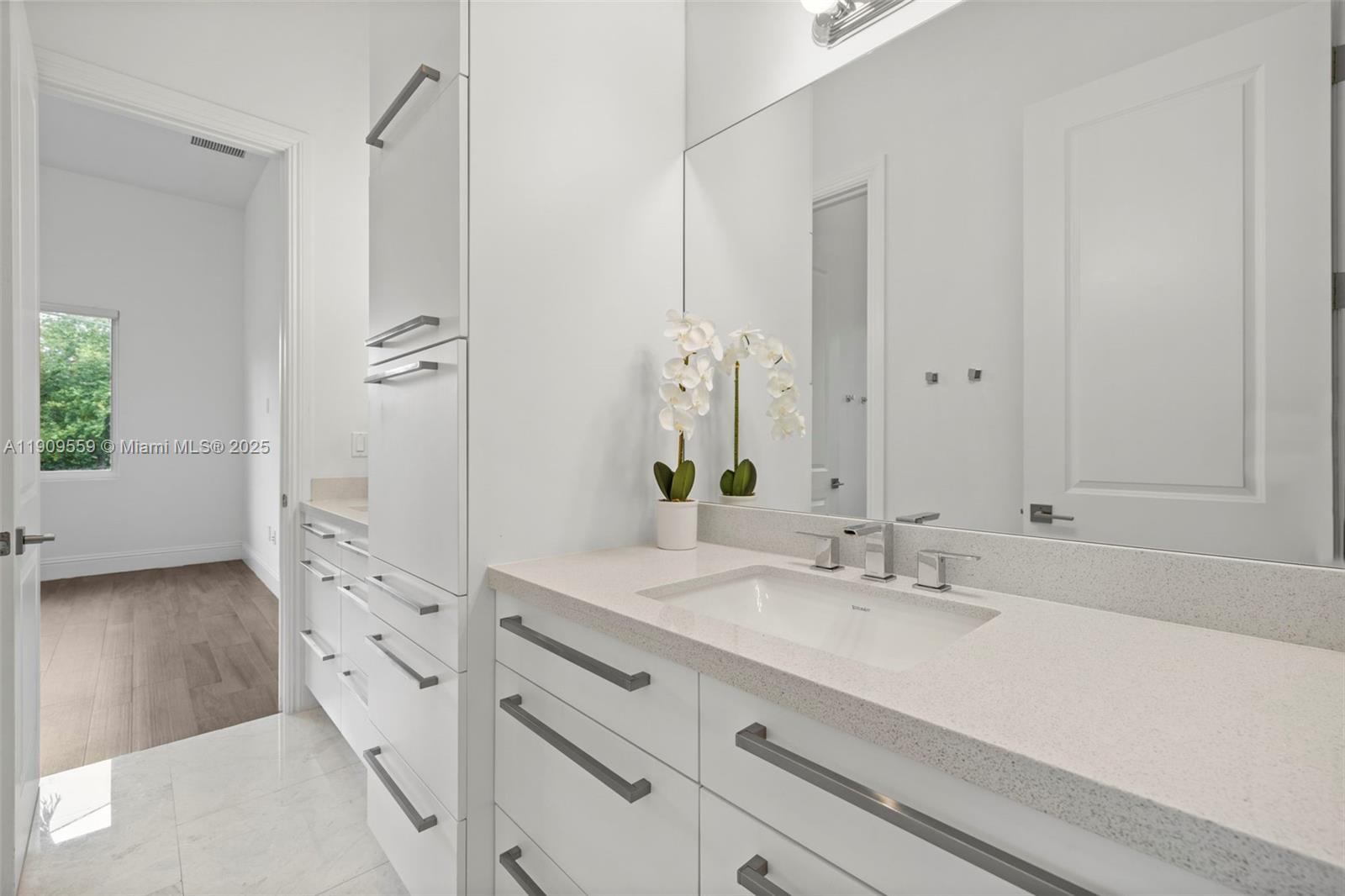 NIKIS PLACE SUBDIVISION - Residential Lease