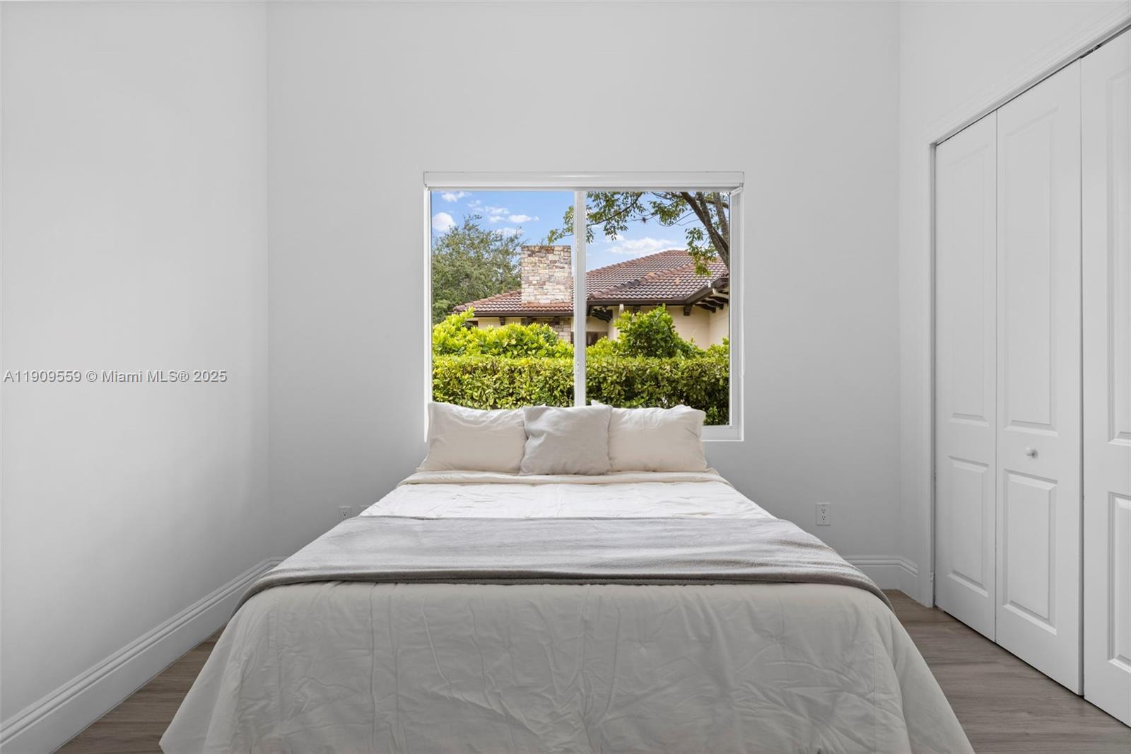 NIKIS PLACE SUBDIVISION - Residential Lease