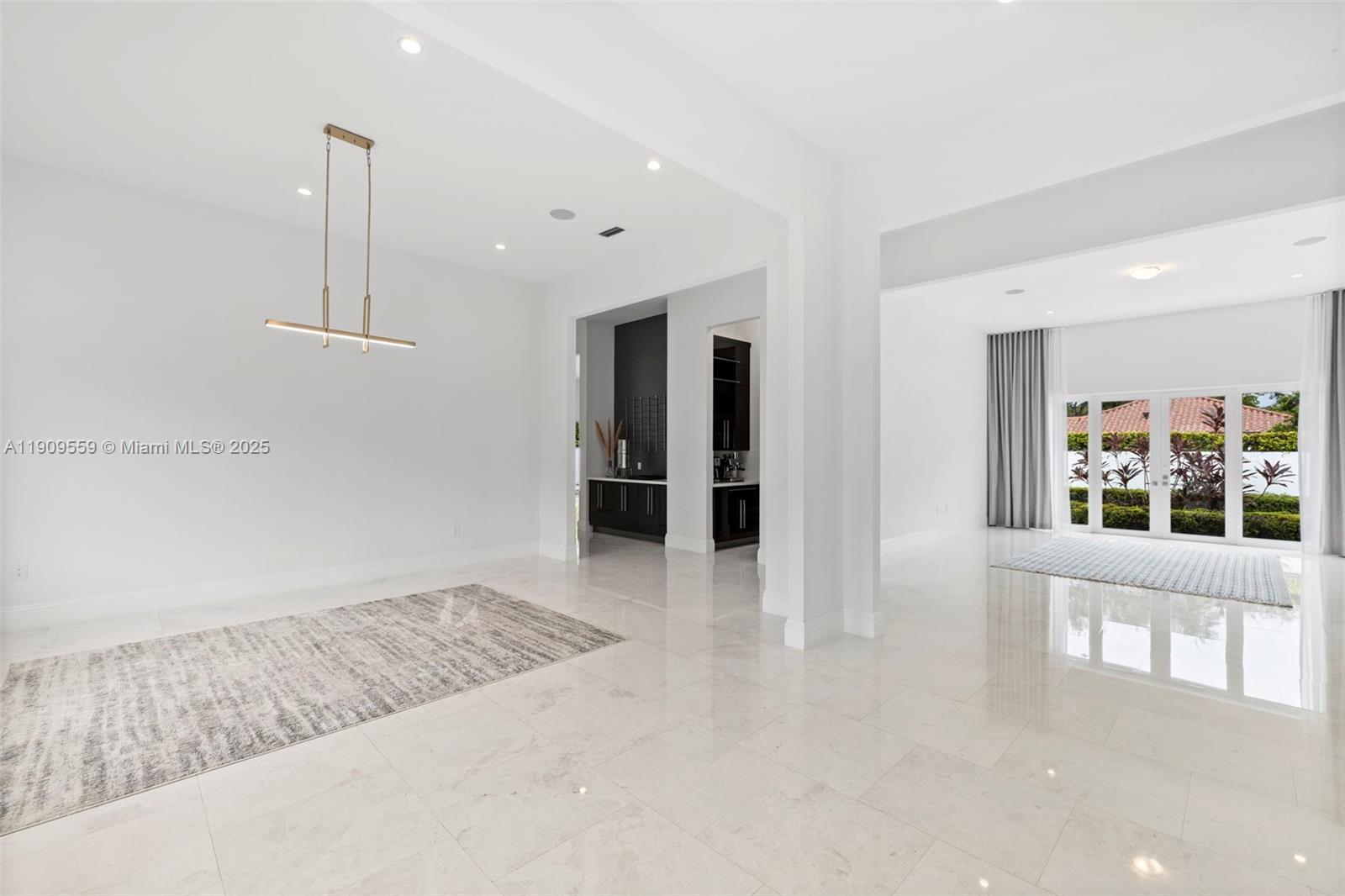 NIKIS PLACE SUBDIVISION - Residential Lease