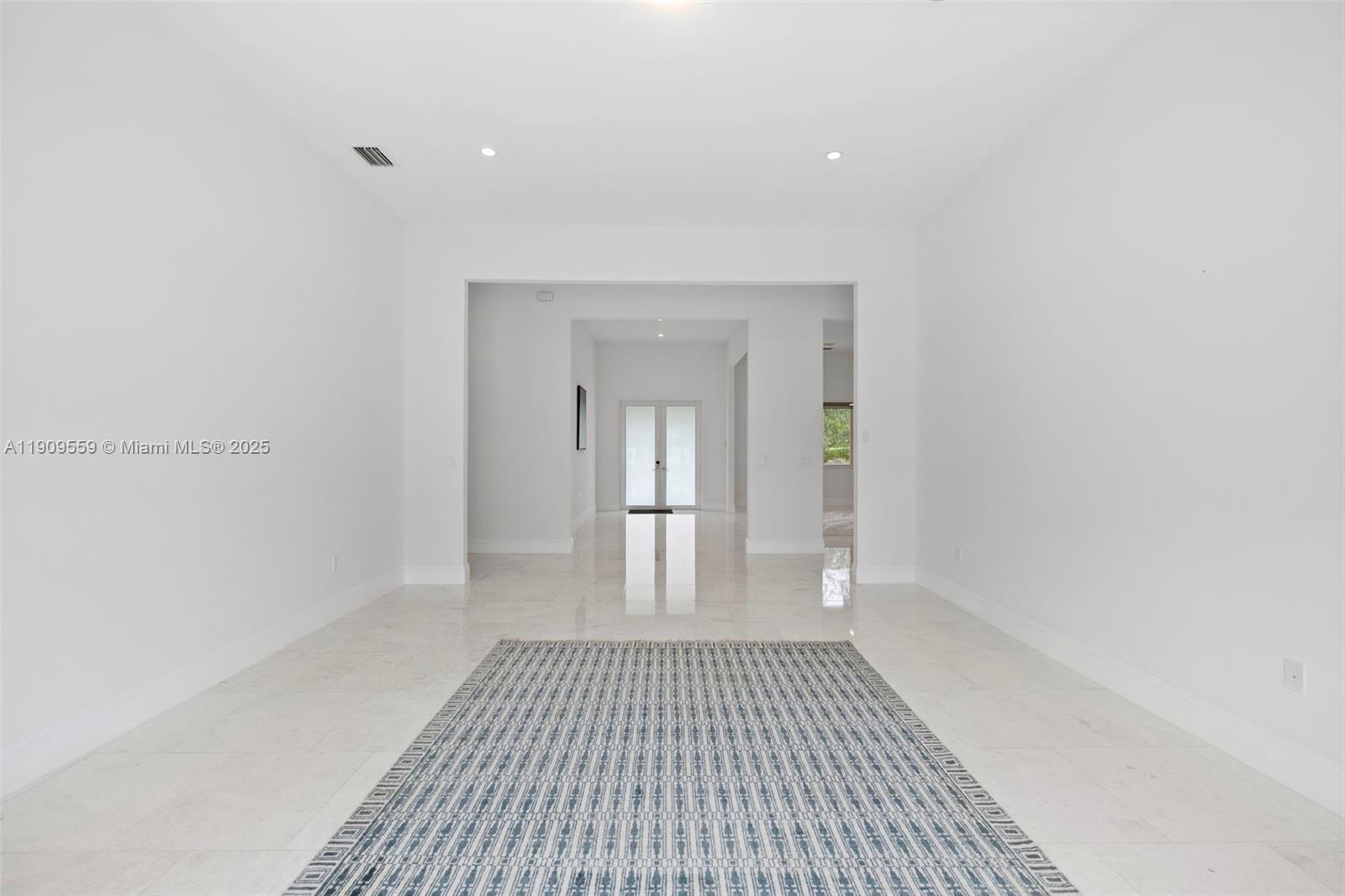 NIKIS PLACE SUBDIVISION - Residential Lease