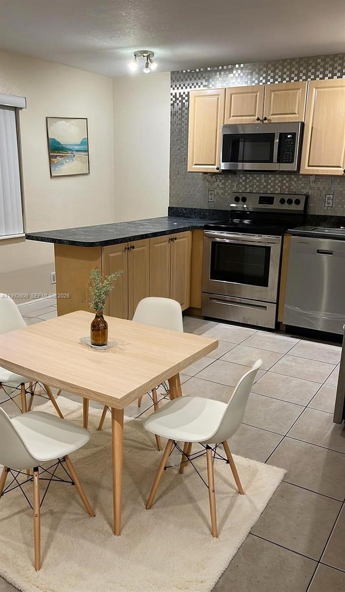 PROGRESSO - Residential Lease