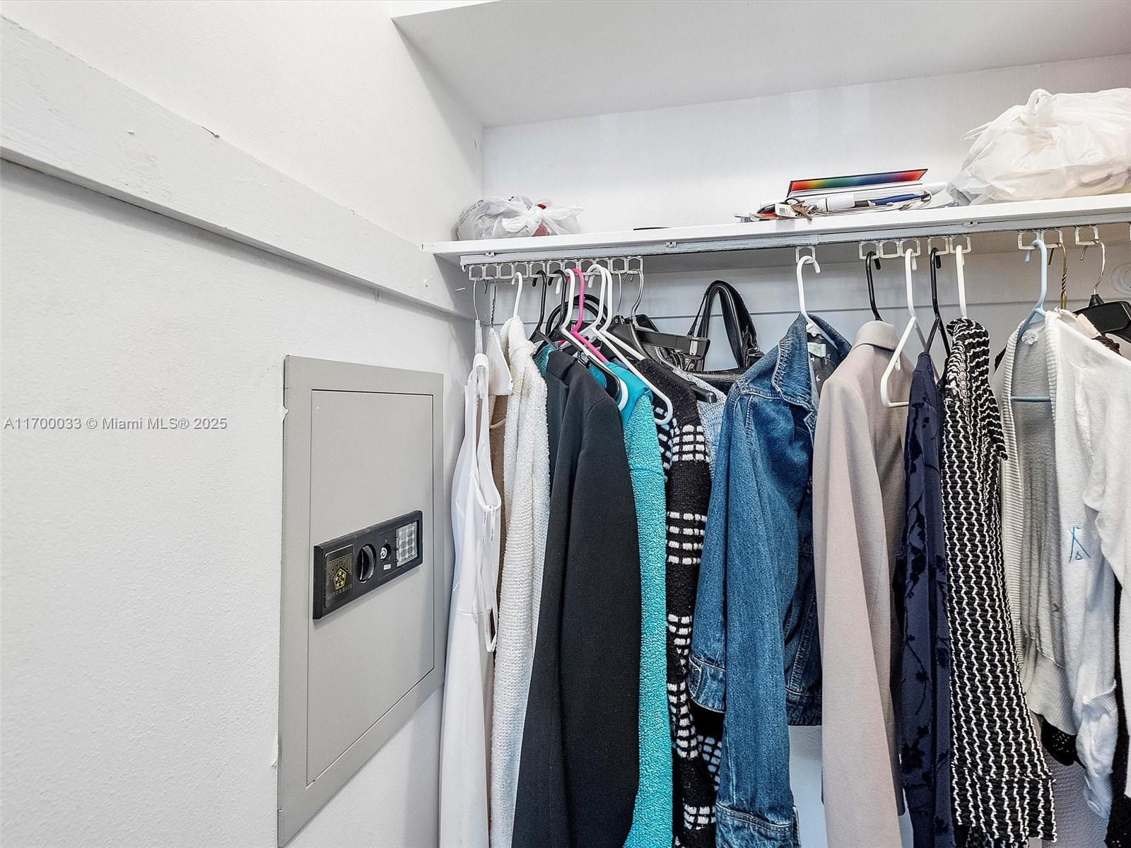 MAR-LEN GARDENS NO 8 CORP - Residential