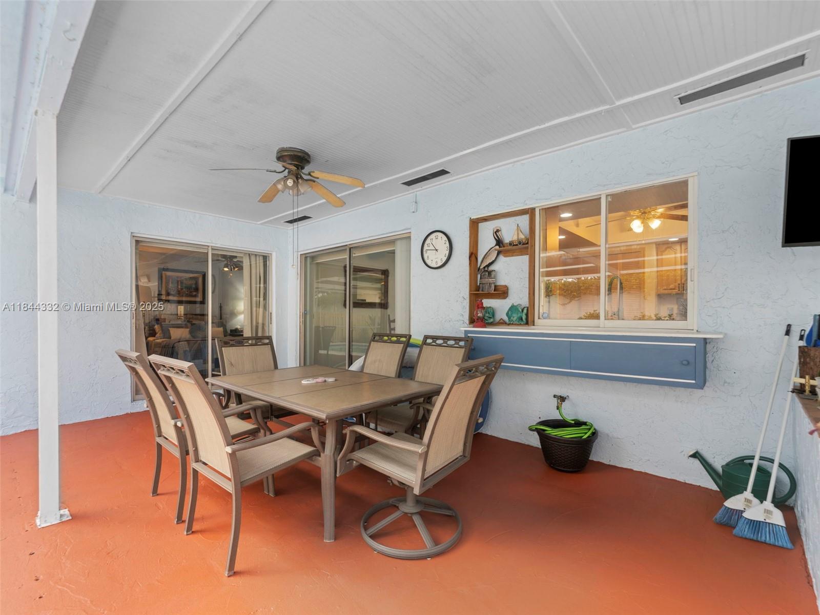 SUNRISE GOLF VILLAGE - Residential