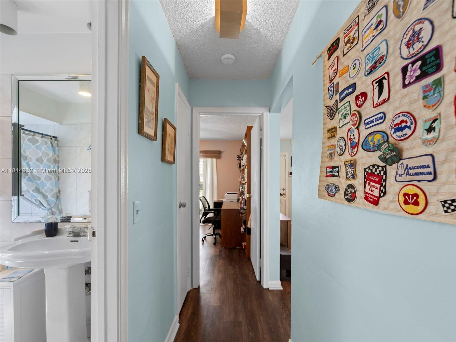 SUNRISE GOLF VILLAGE - Residential