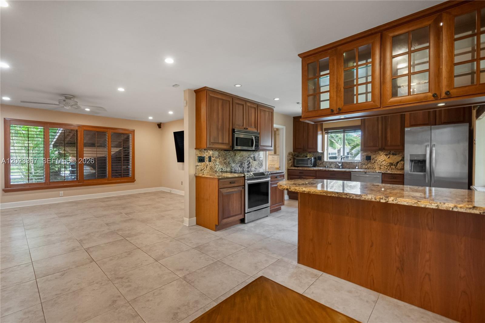 HEFTLER HOMES SUNSET PARK - Residential