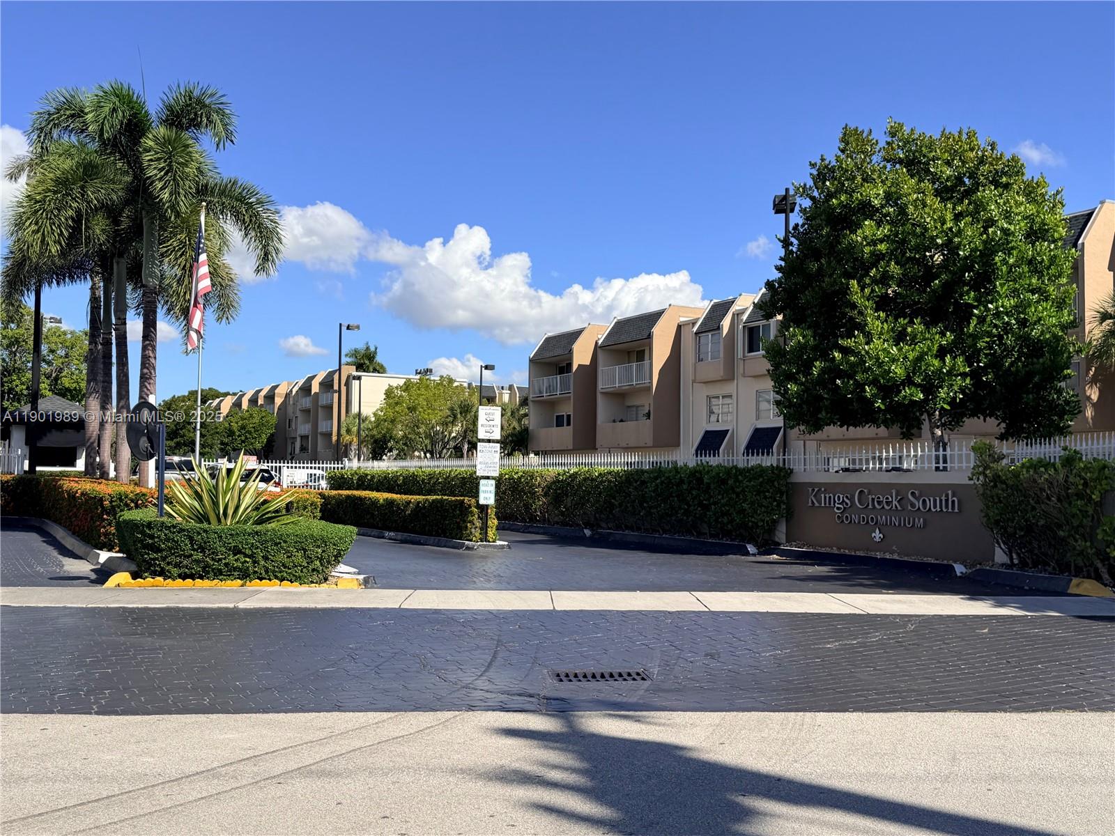 KINGS CREEK SO CONDO - Residential Lease