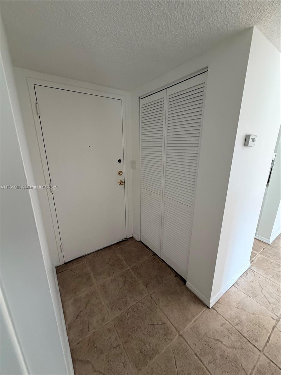 KINGS CREEK SO CONDO - Residential Lease