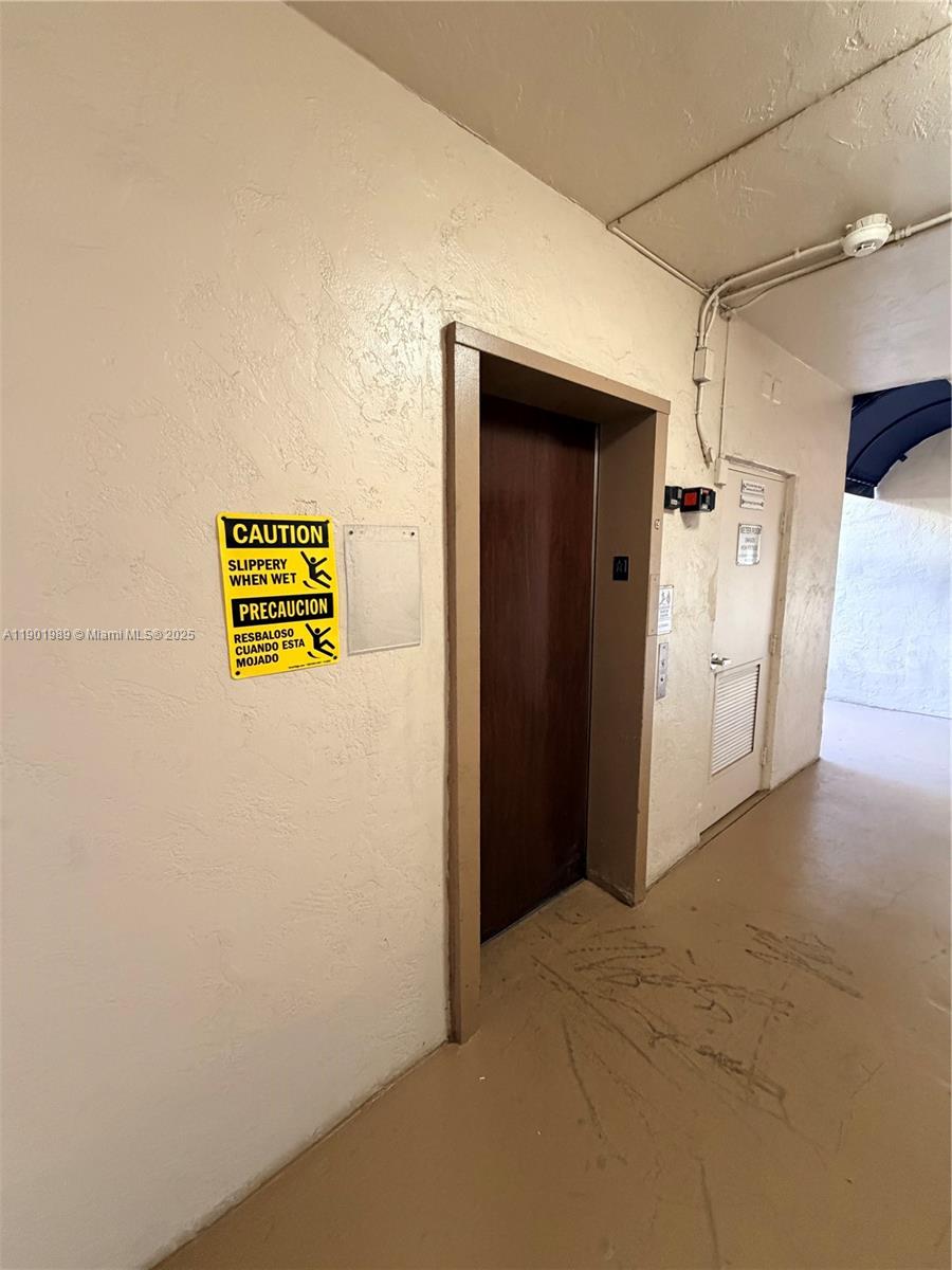 KINGS CREEK SO CONDO - Residential Lease