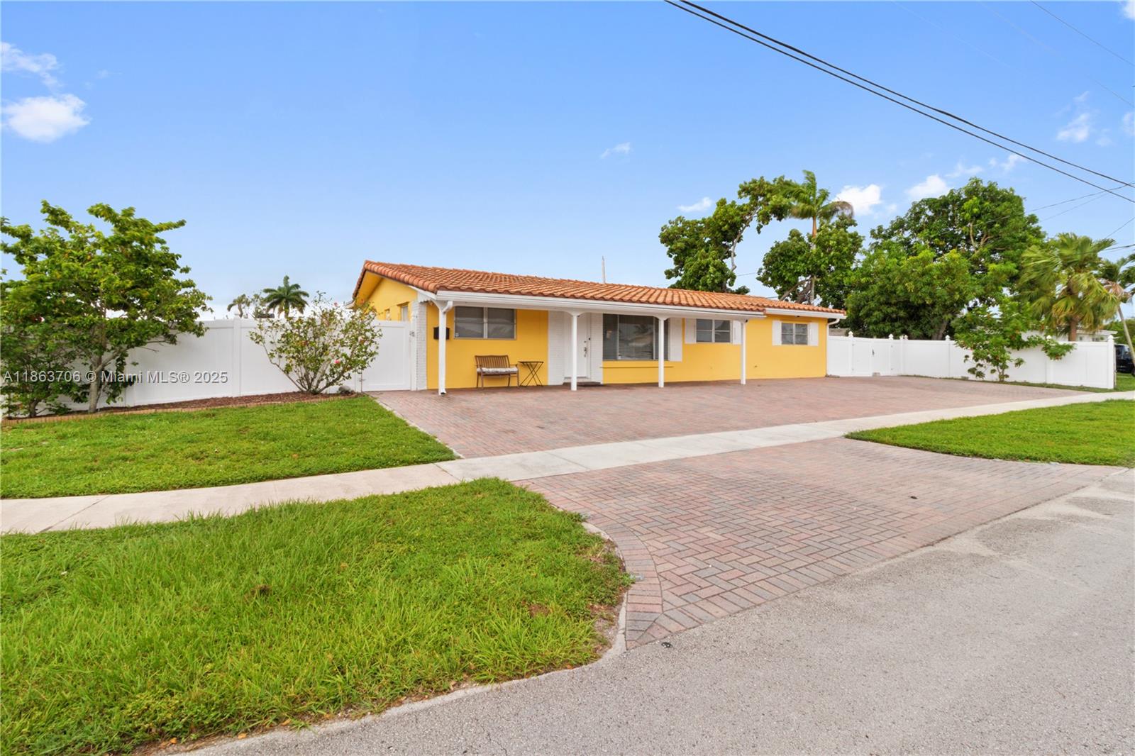 Beautiful Corner Home!
Fully fenced with a huge backyard—plenty of room for a boat & more. Features include a 2-year-old roof, new 4-ton A/C, underground pool, 3 bedrooms, 2 baths plus in-law quarters, and a spacious driveway for up to 6 cars. Enjoy a gazebo perfect for BBQs & family fun. Close to schools, shopping & entertainment. Move-in ready—just bring your belongings!
Please note: Seller requires 30 days of post-closing occupancy.