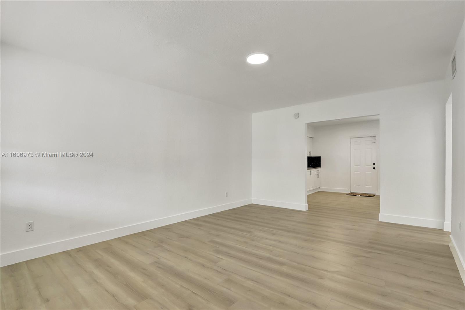 WEST SILVER CREST - Residential Income