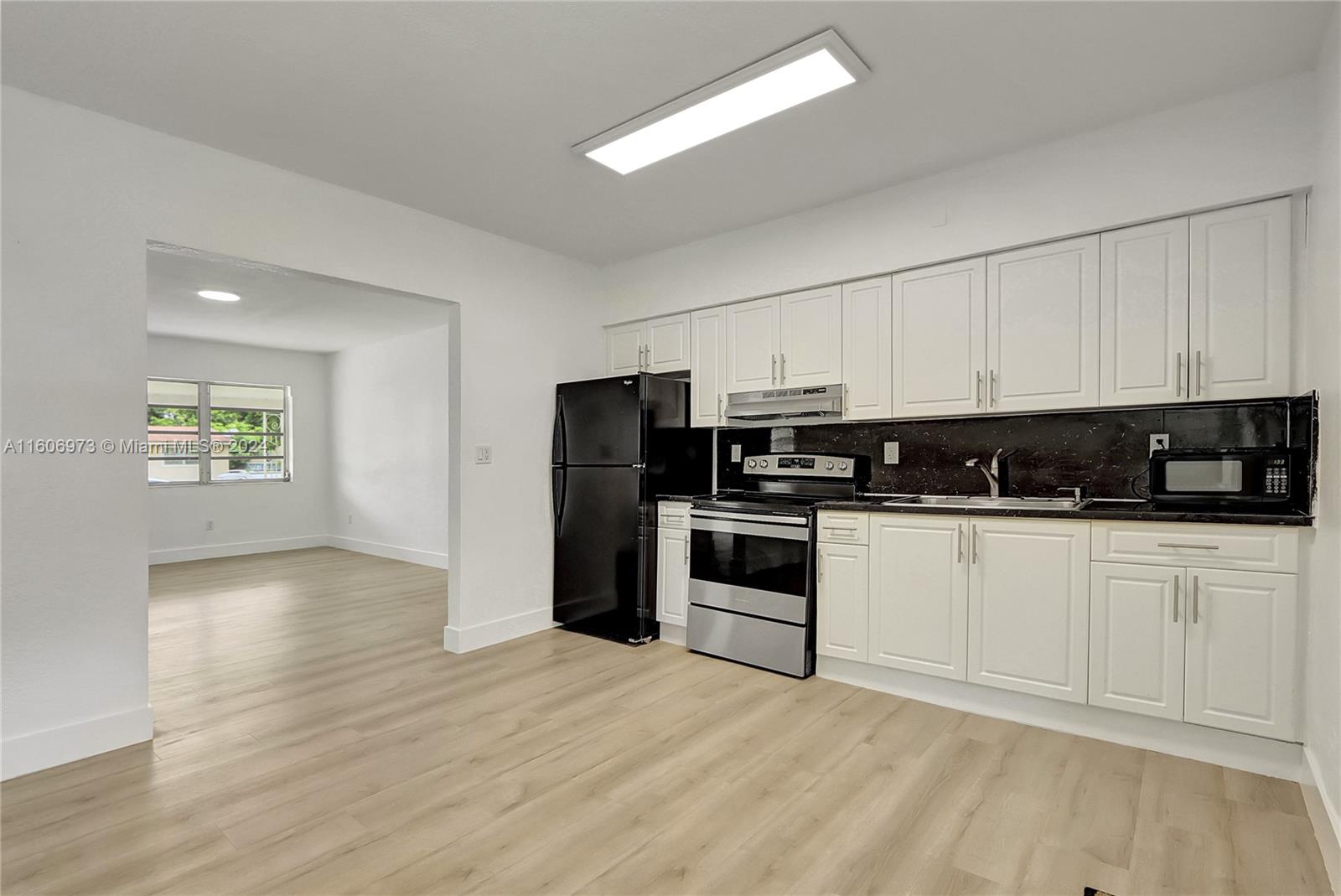 WEST SILVER CREST - Residential Income