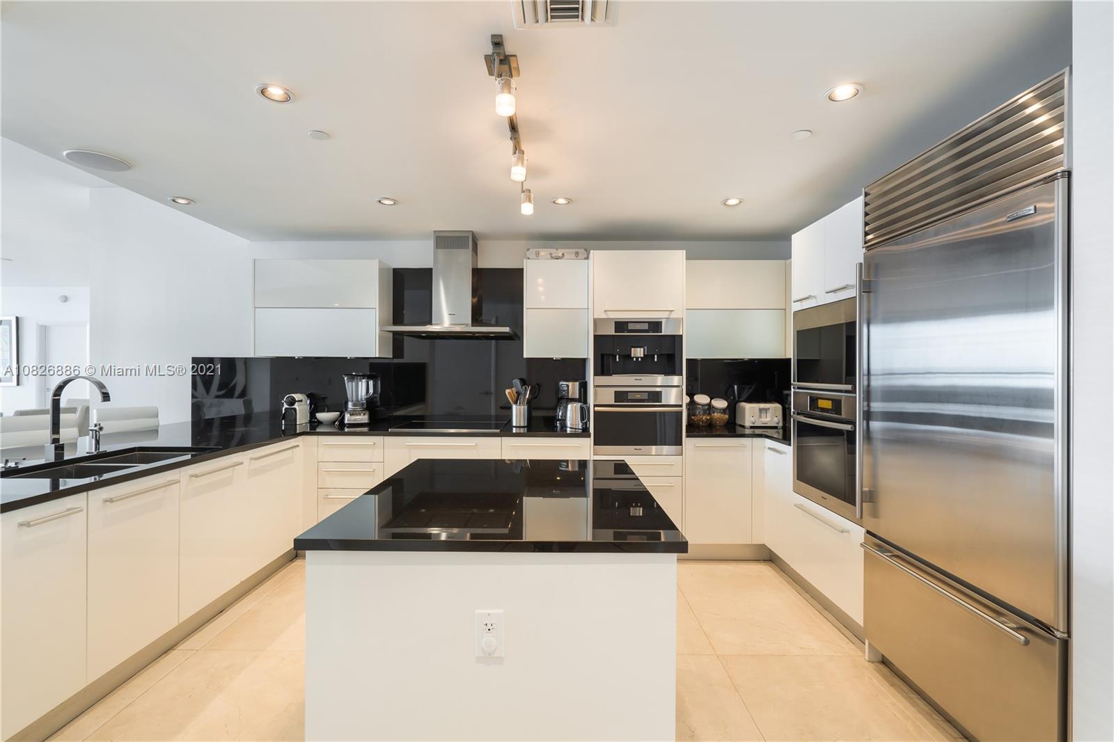 JADE OCEAN CONDO - Residential