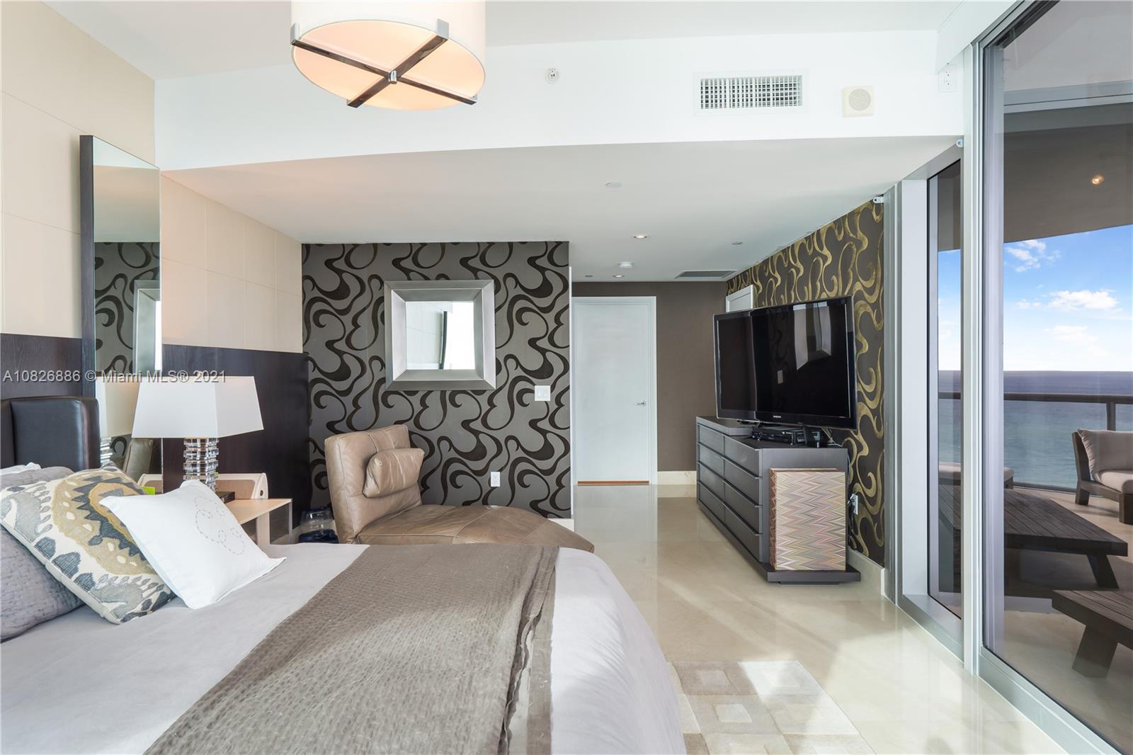 JADE OCEAN CONDO - Residential