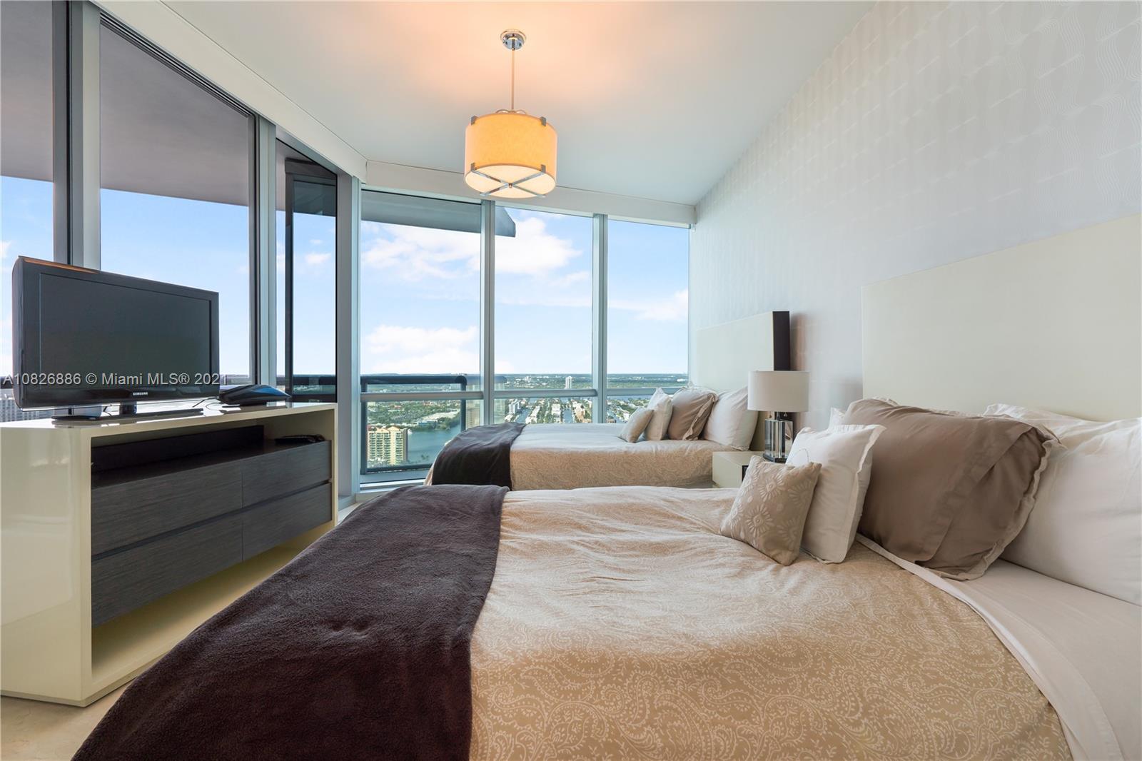 JADE OCEAN CONDO - Residential