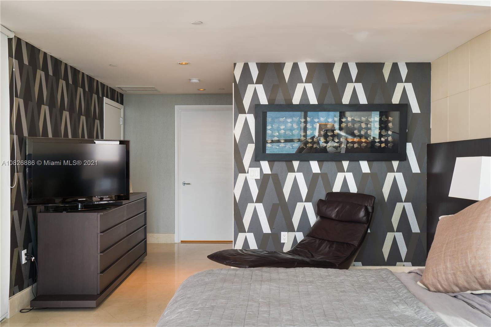 JADE OCEAN CONDO - Residential