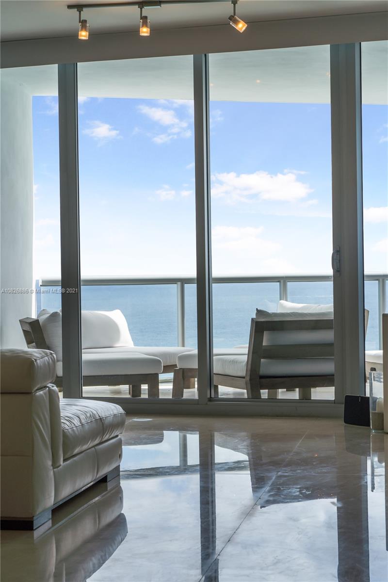 JADE OCEAN CONDO - Residential