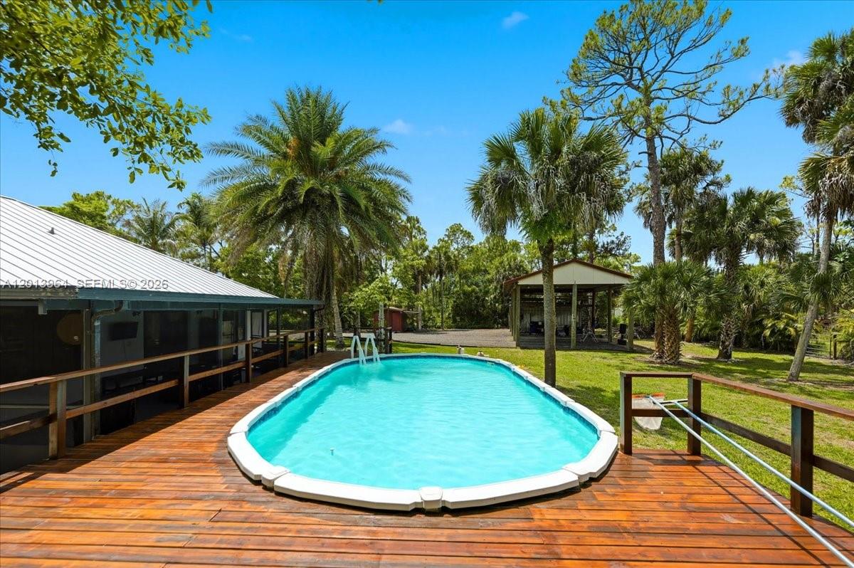The Acreage - Residential