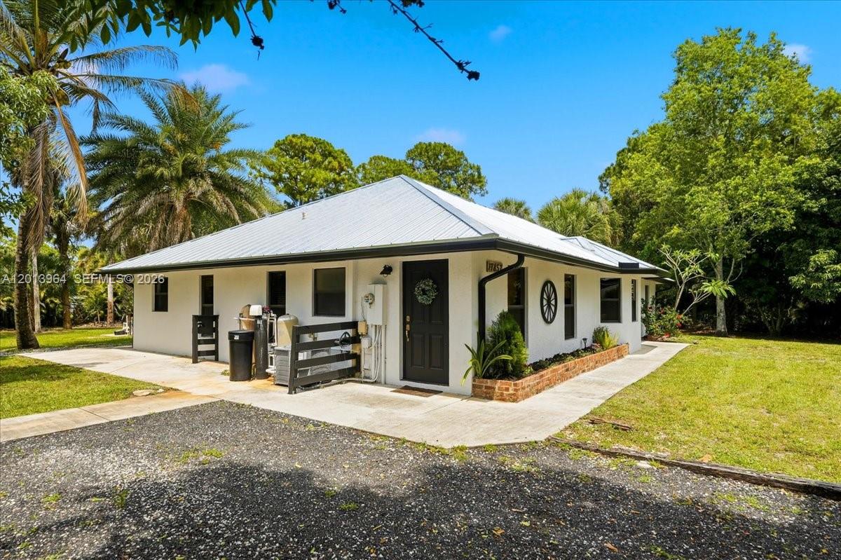 The Acreage - Residential