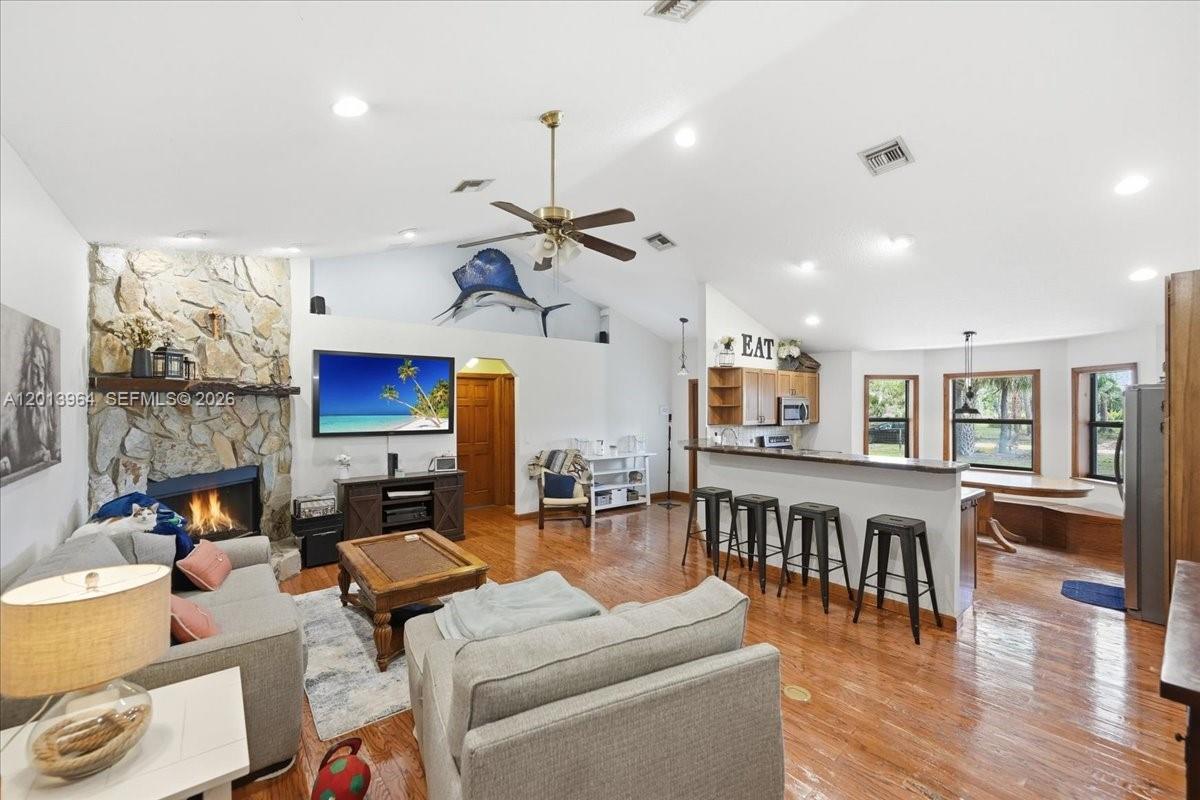 The Acreage - Residential