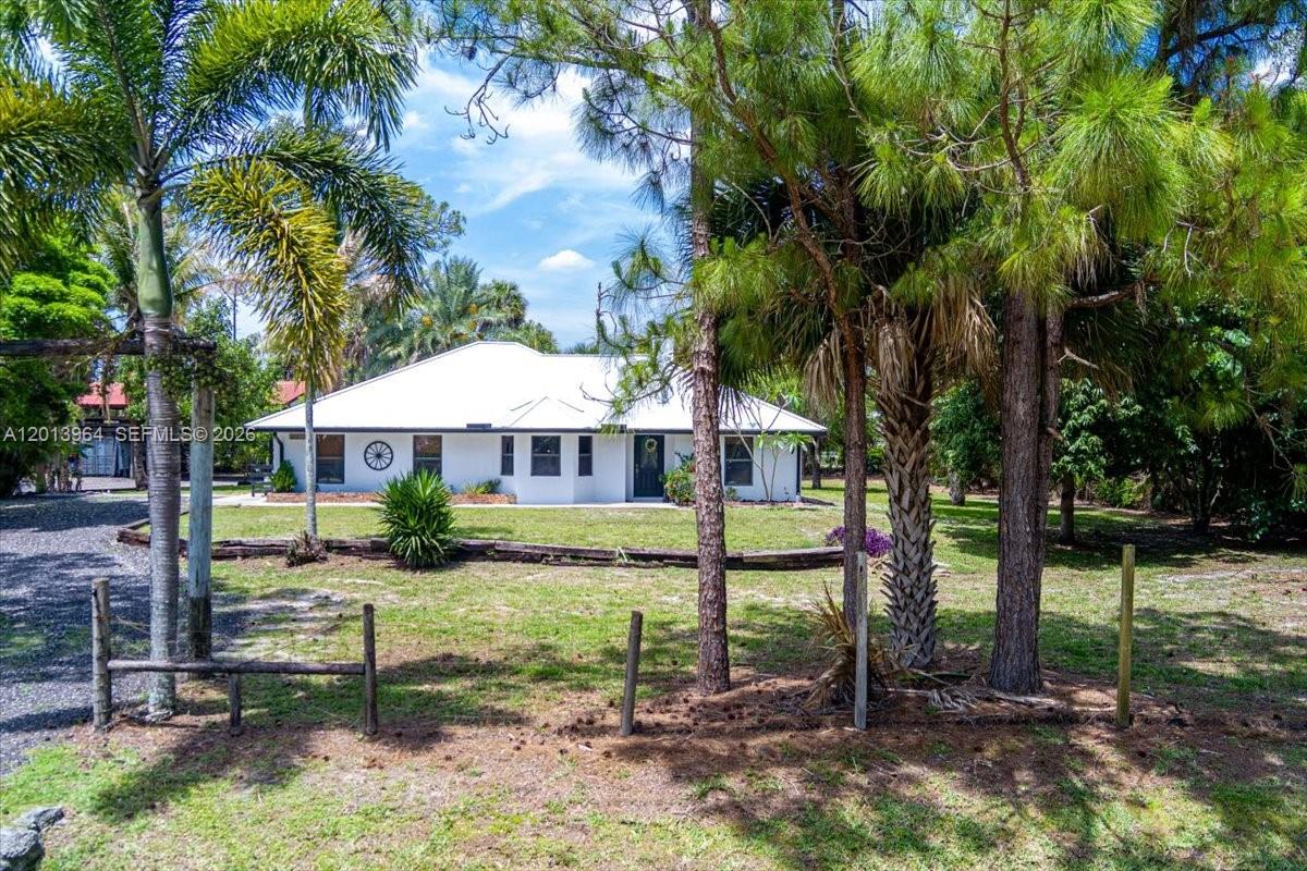 The Acreage - Residential
