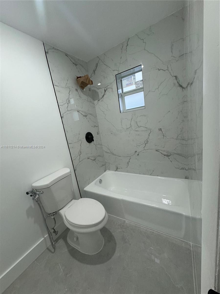 ESSEX VILLAGE - Residential Lease