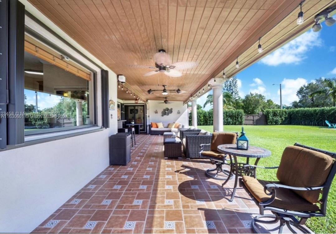 ESTATE HOMES FIRST ADDITI - Residential