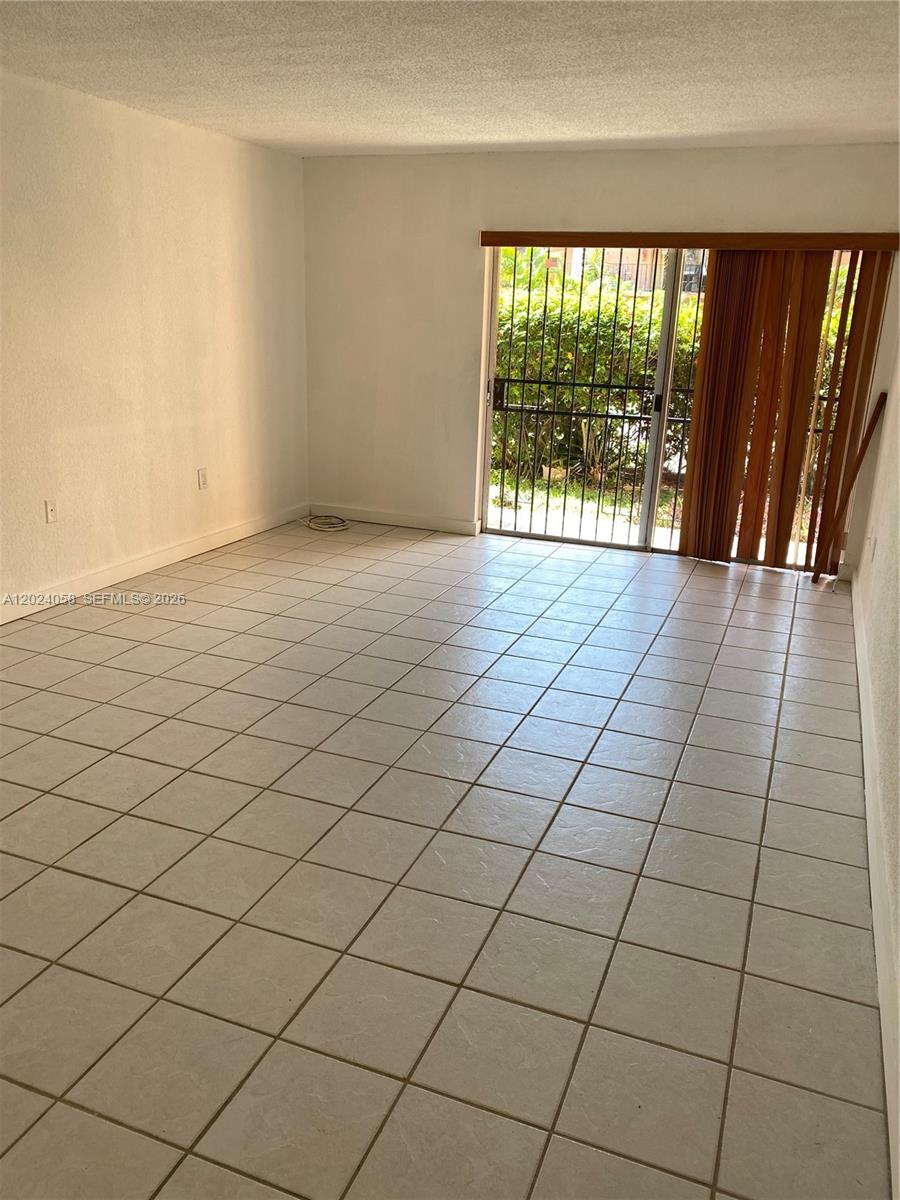 BELLA VILLAS CONDO - Residential