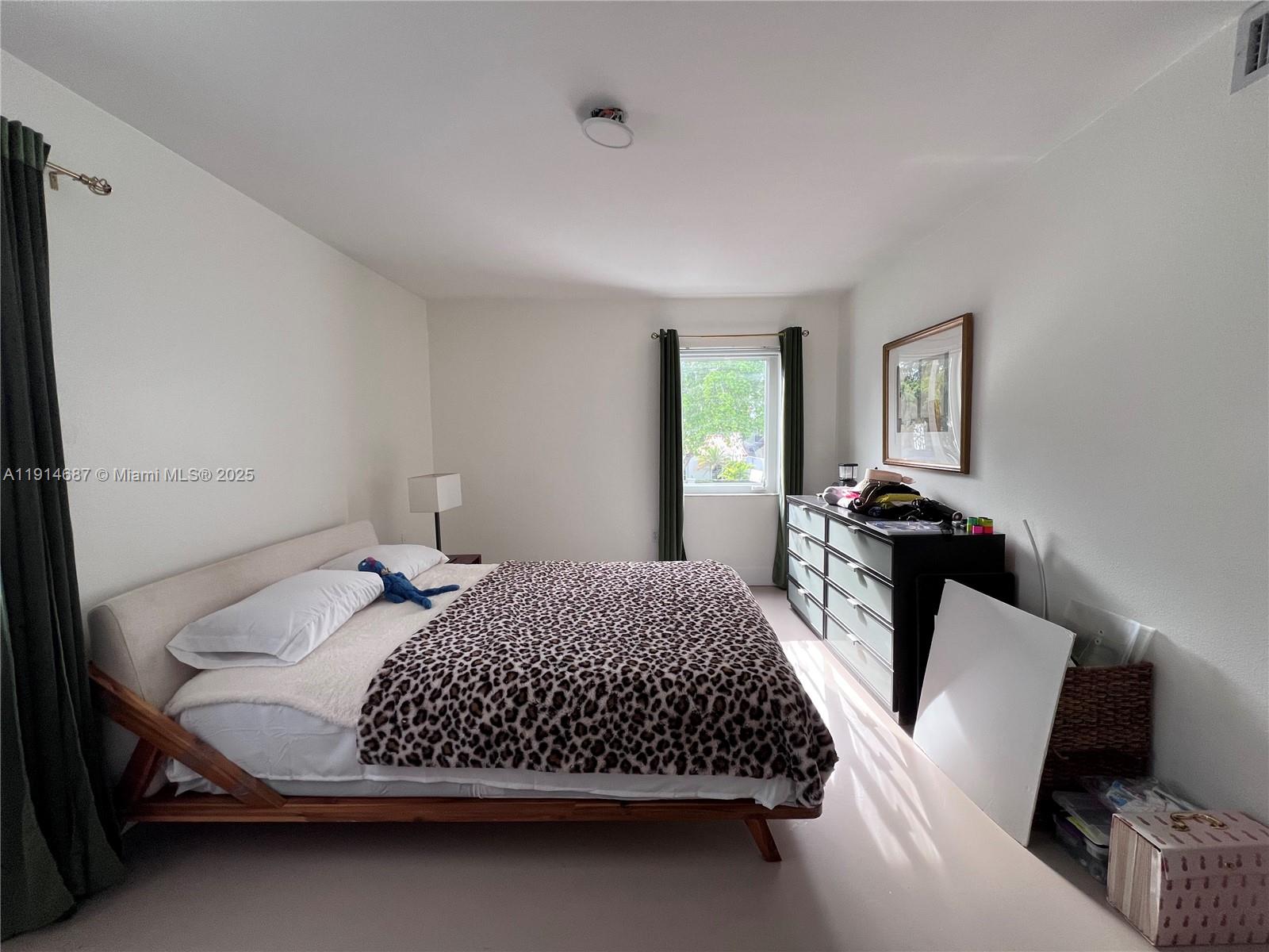 Lenox Ave - Residential