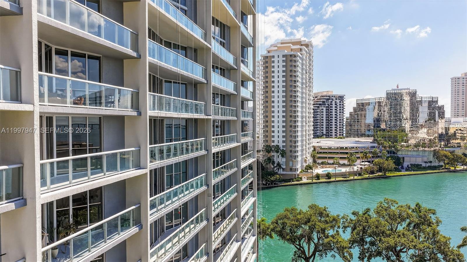 ICON BRICKELL NO TWO - Residential