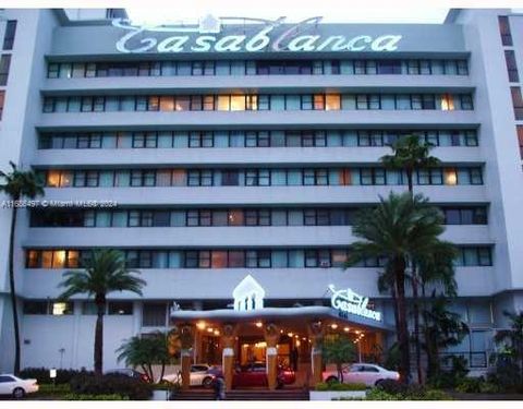 6345 Collins Ave 928 Miami Beach FL 33141