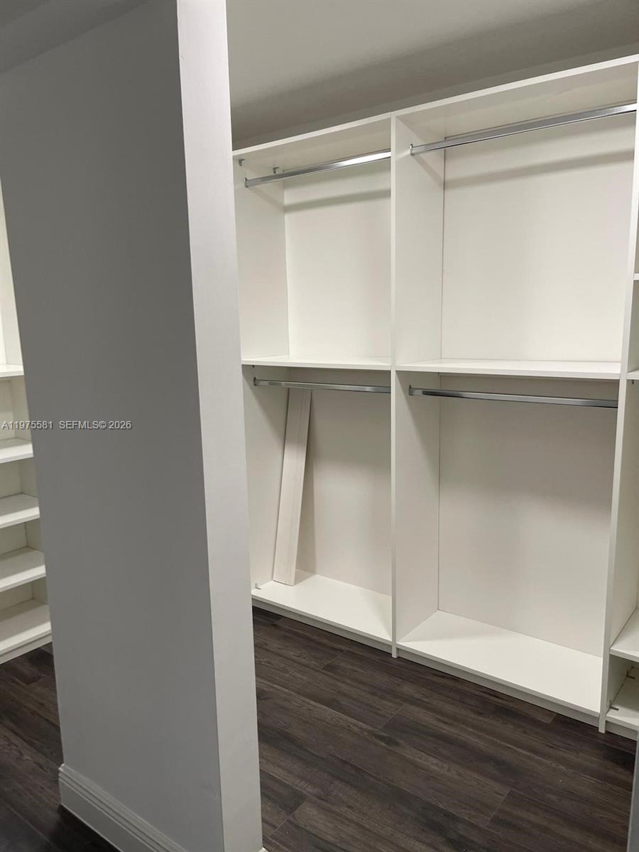 CAPTIVA CONDO B - Residential