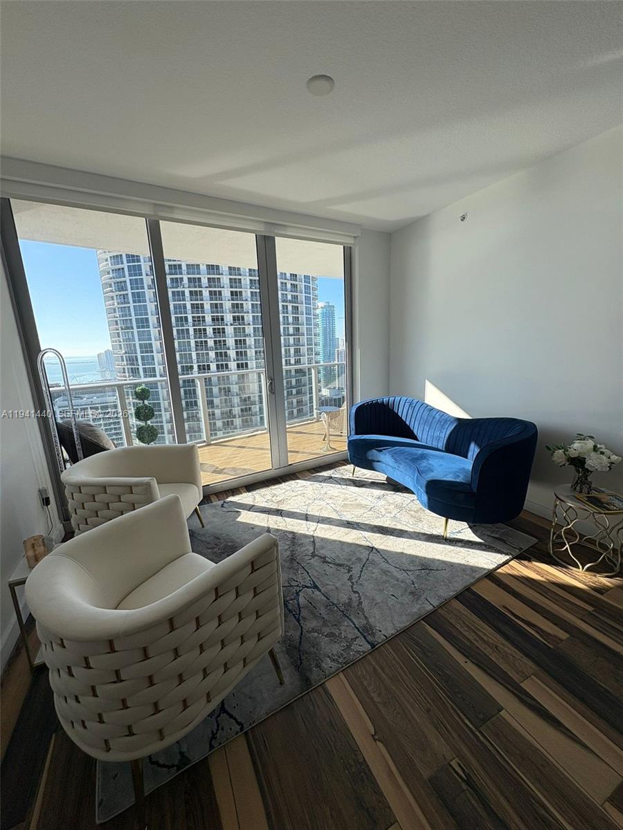 ARIA ON THE BAY CONDO - Residential Lease
