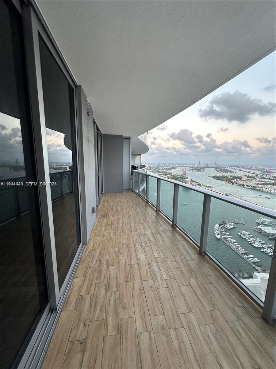 ARIA ON THE BAY CONDO - Residential Lease