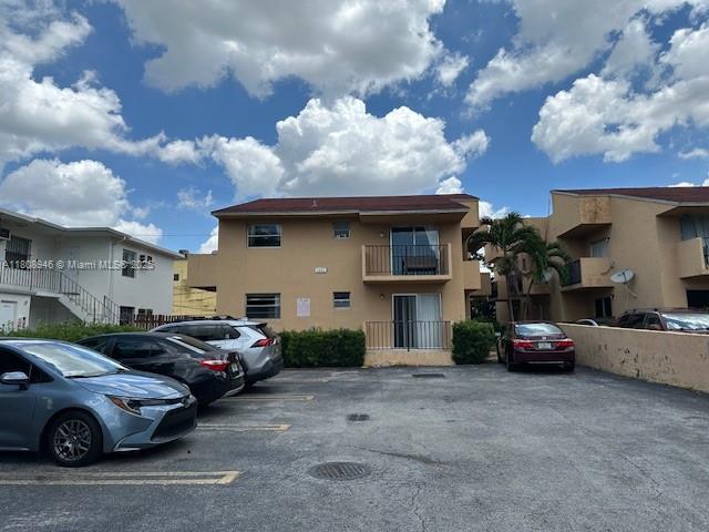 1241 Nw 6th St 2, Miami, Broward County, Florida - 1 Bedrooms  
1 Bathrooms - 