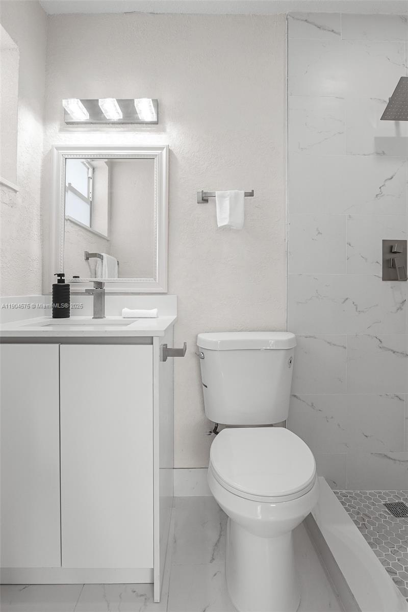 FLEETWOOD MANOR - Residential