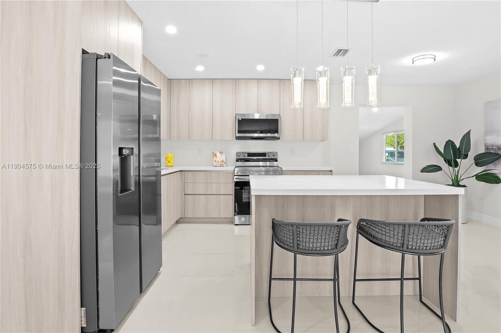 FLEETWOOD MANOR - Residential