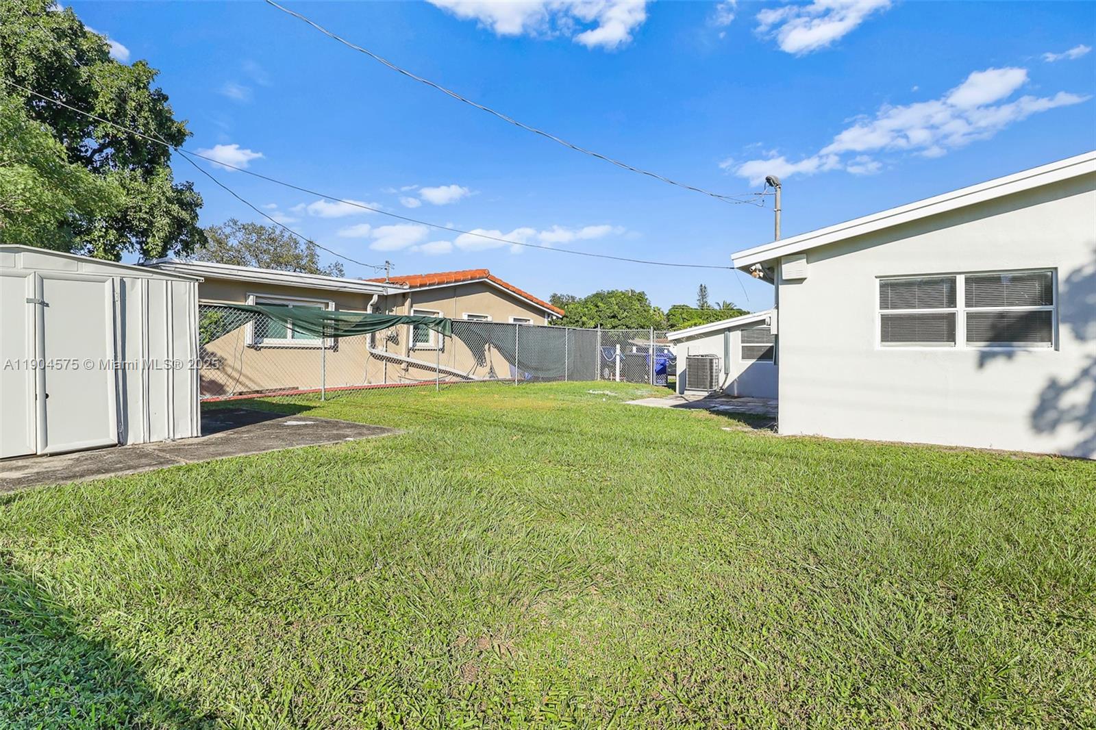 FLEETWOOD MANOR - Residential