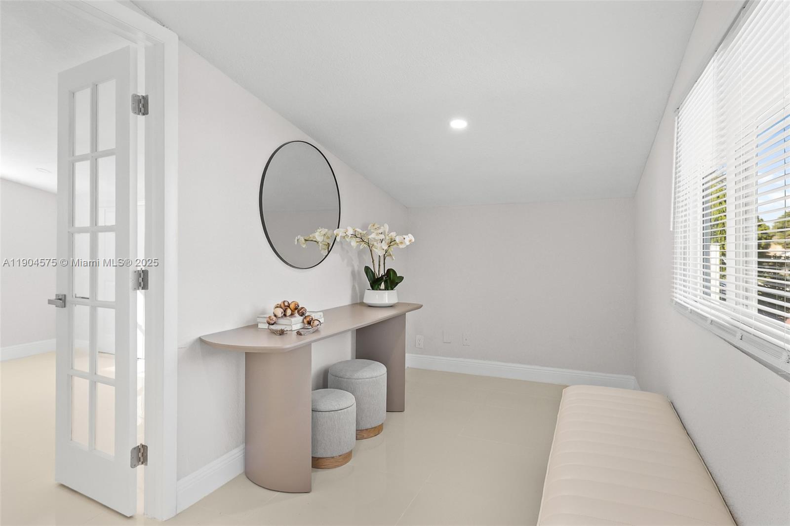 FLEETWOOD MANOR - Residential