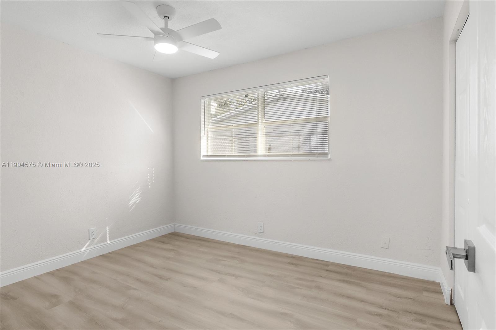 FLEETWOOD MANOR - Residential