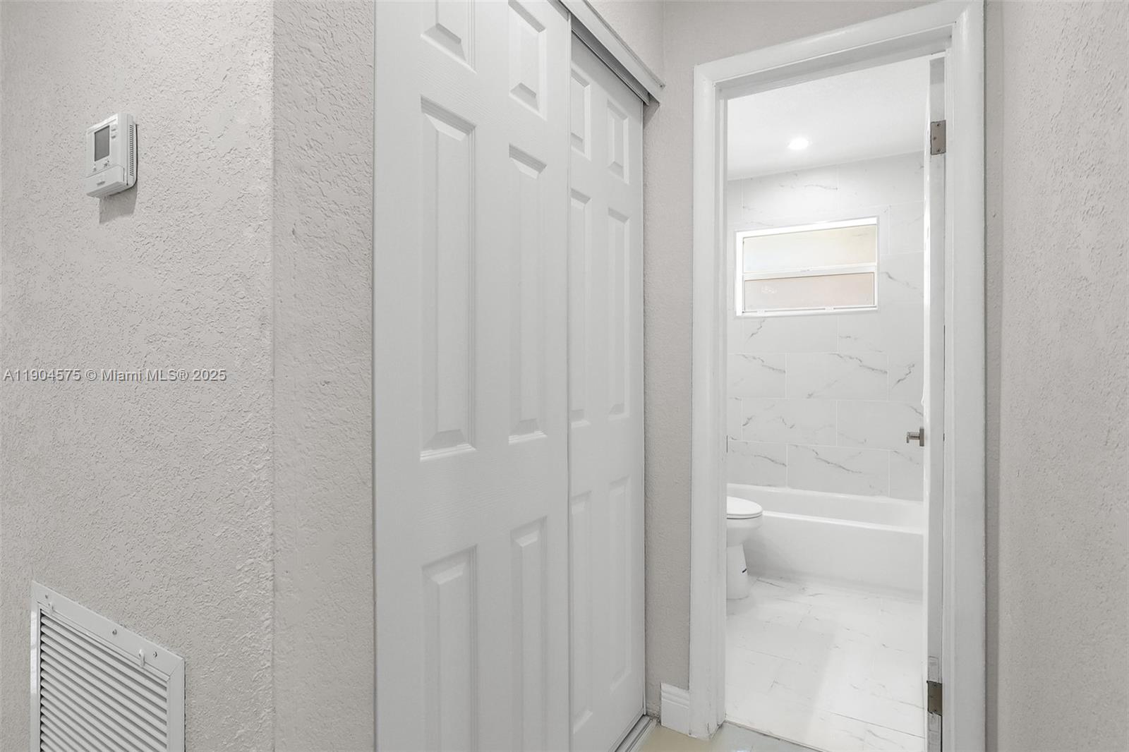 FLEETWOOD MANOR - Residential