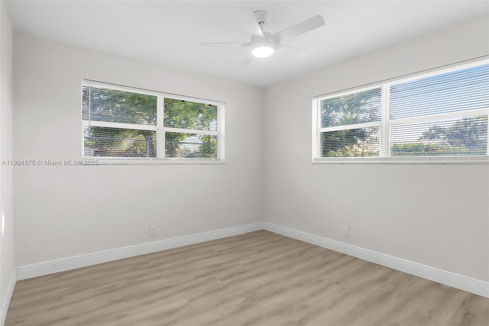 FLEETWOOD MANOR - Residential